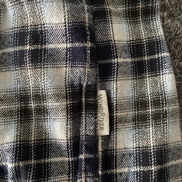 plaid flannel - Picture 4 of 6